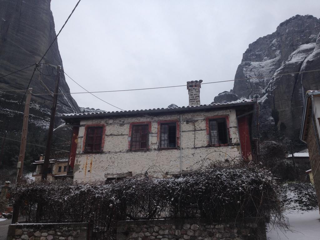 Pyrgos Adrachti Отель 3*